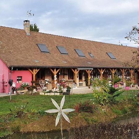 La Maison Du L.A.C. Simard Buitenkant foto